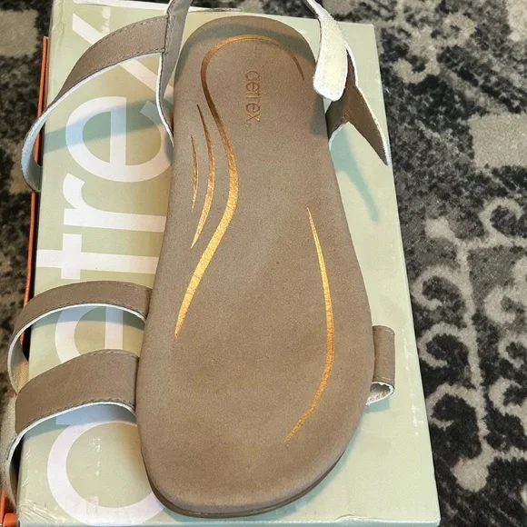 Aetrex Women’s 38 Gabby Sandal - Picture 3 of 5